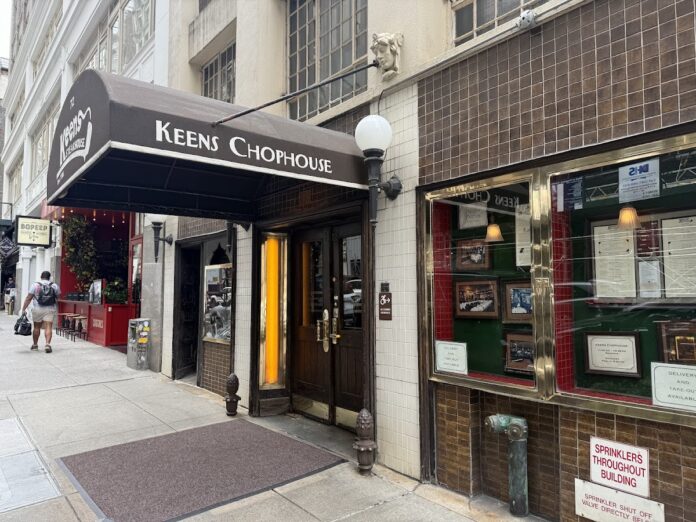keens-steakhouse-manhattan