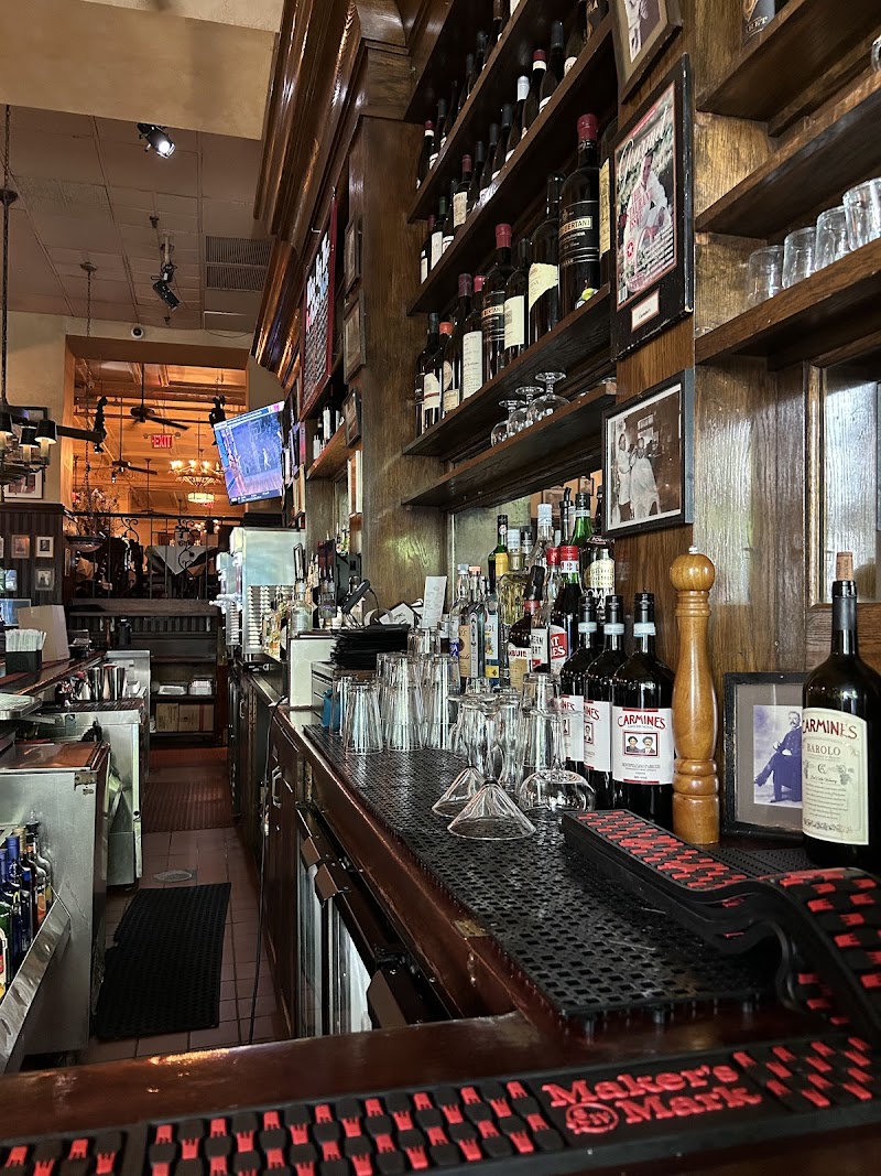 Carmine's - Upper West Side