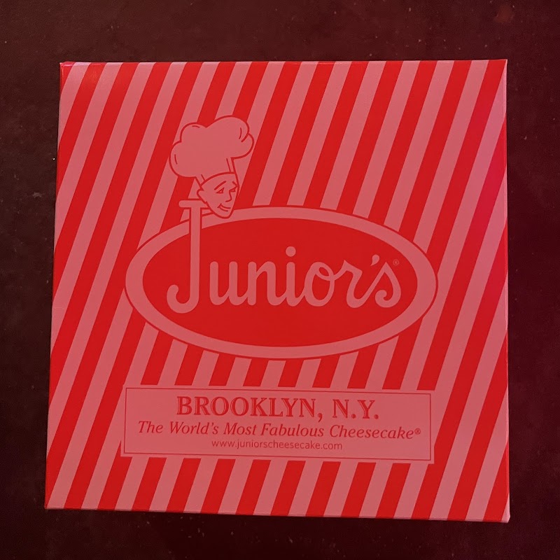 Junior's Restaurant & Bakery